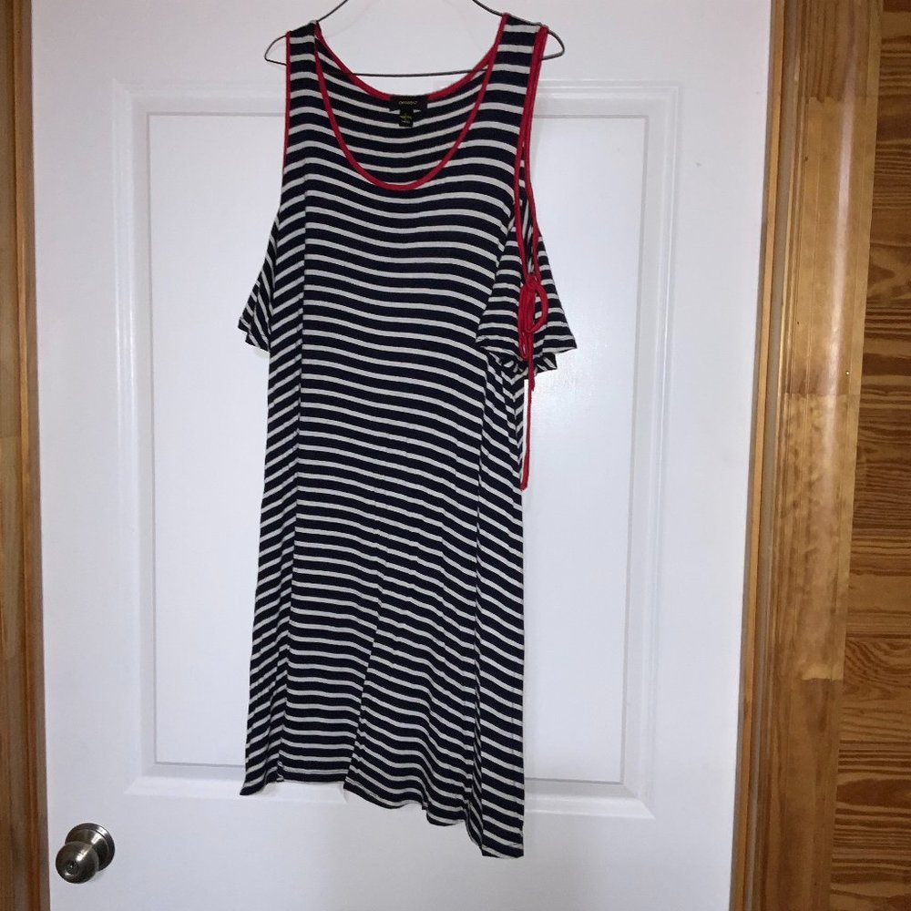 Express | Large | Striped Casual Red White & Blue Dress